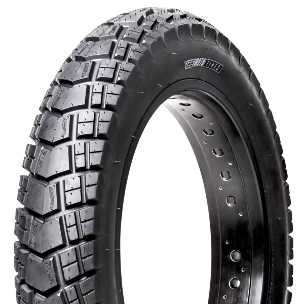 Pneu VEE TIRE CO® Huntsman 26x3.5 look moto trail pour fat bike BOUBOU BICLOO®