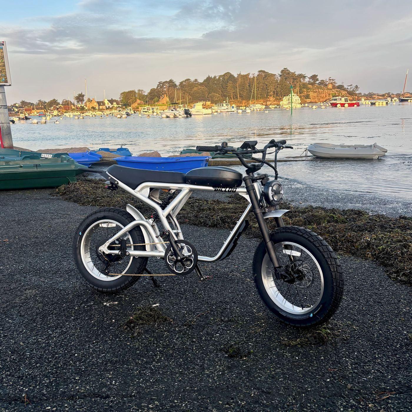 MODEL B52® — fat bike électrique BOUBOU BICLOO®