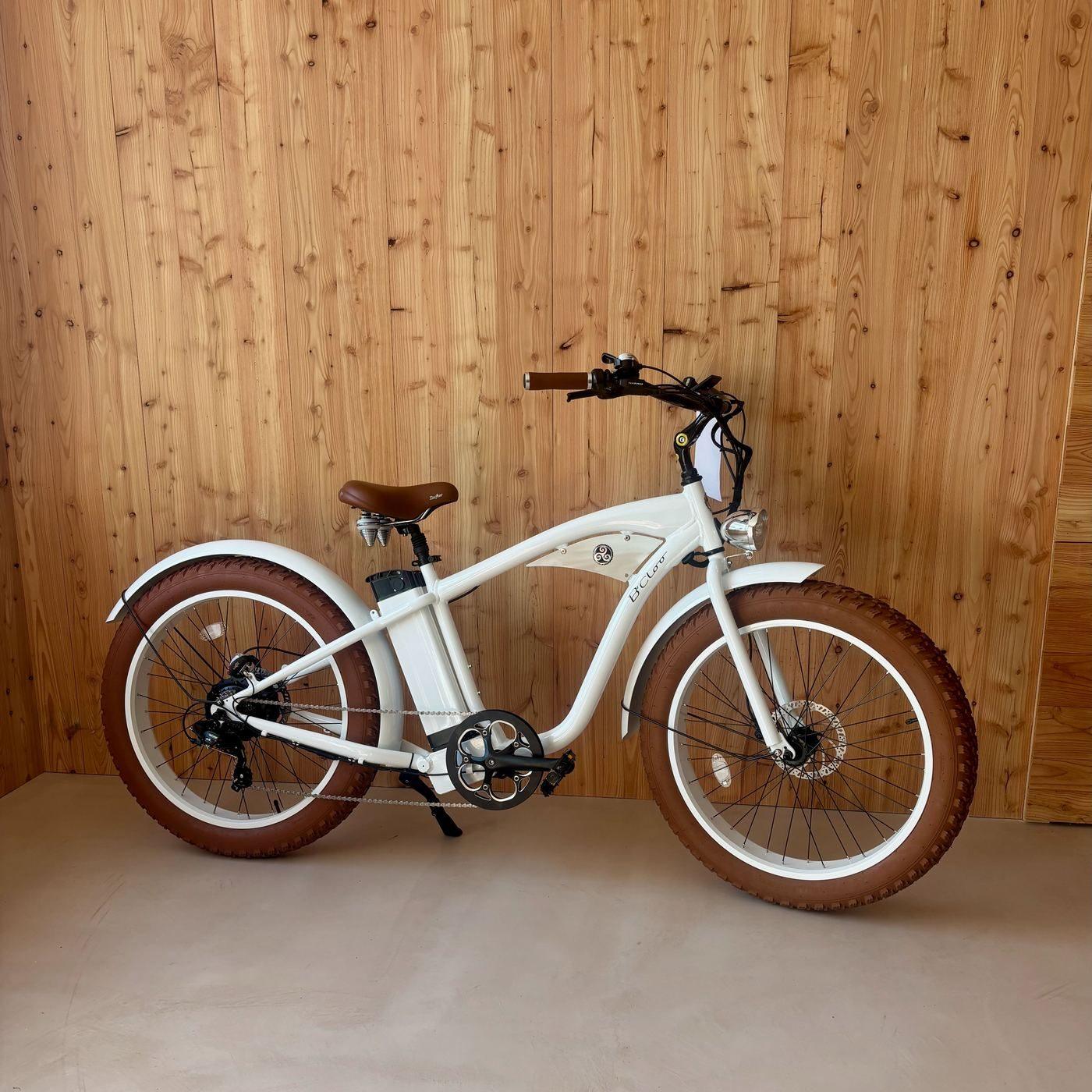 L'ORIGINAL® coloris Blanc et marron — fat bike électrique premium