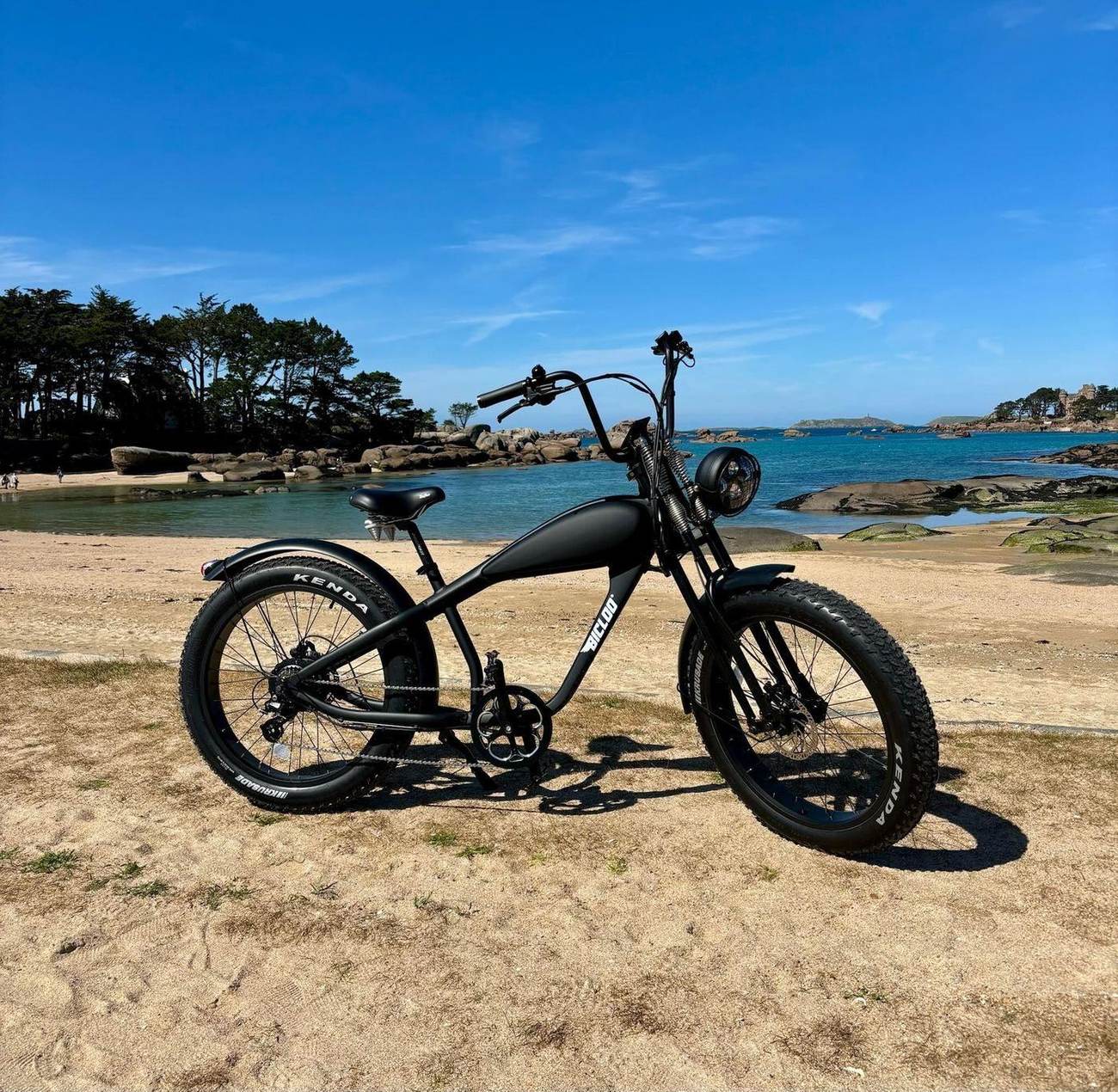 Le SPRINGER®, chopper électrique custom.